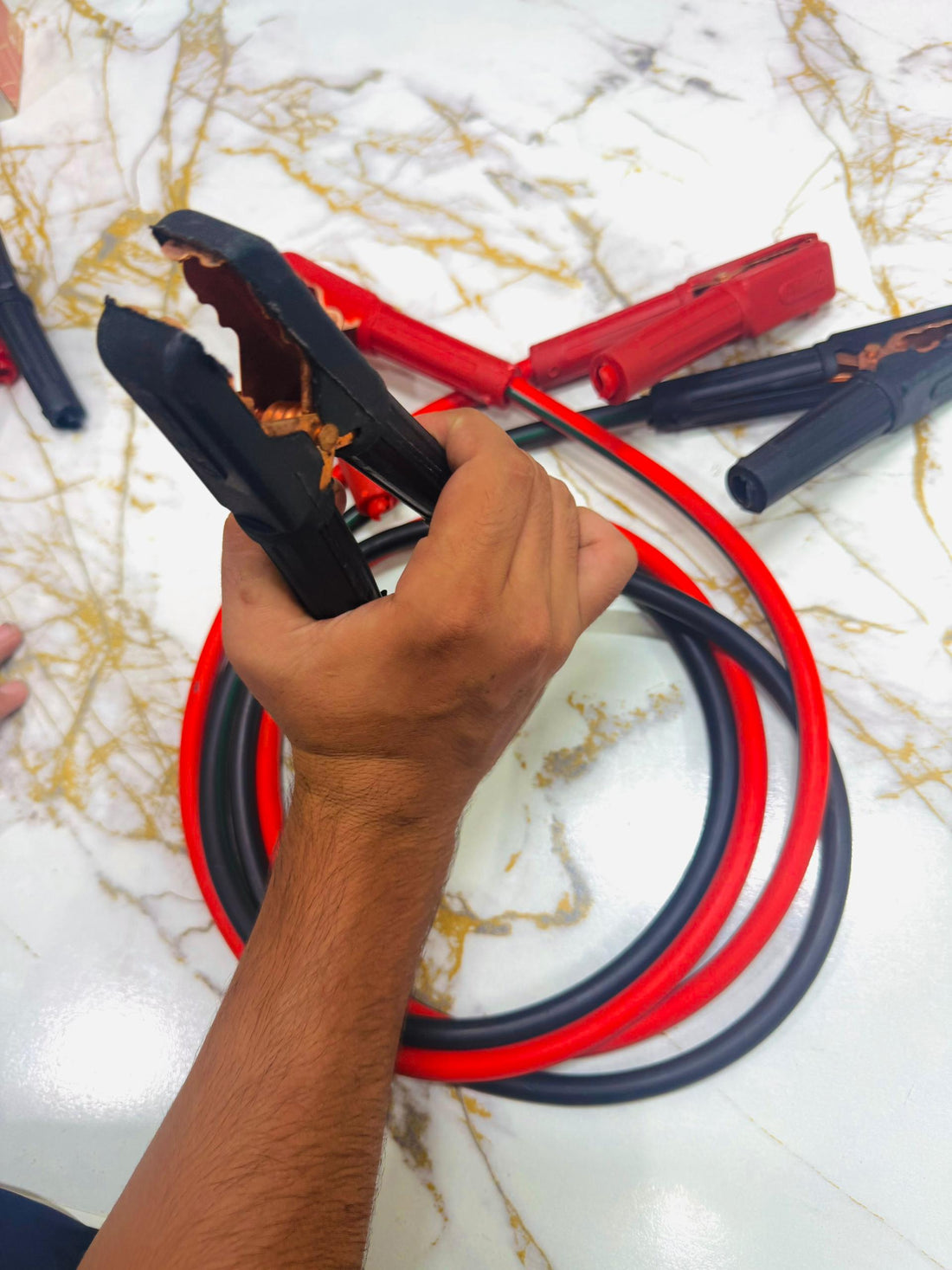 Emergency Jumper Cables – 9ft/6ft Extra Reach, 200A/300A Strength |Start Any Dead Battery Fast